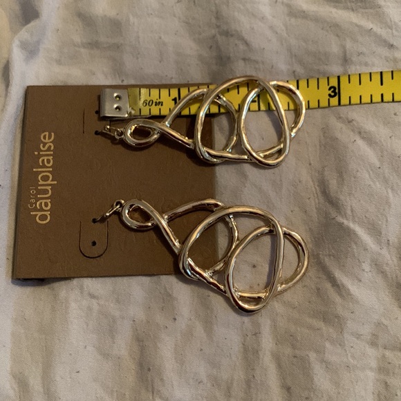 New Carol Dauplaise Earrings - Picture 3 of 3